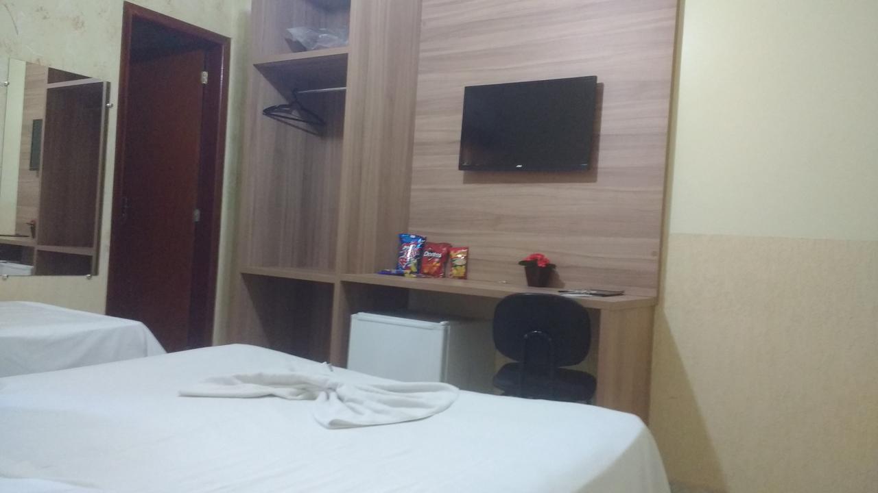 Hotel Paulista Unai Экстерьер фото